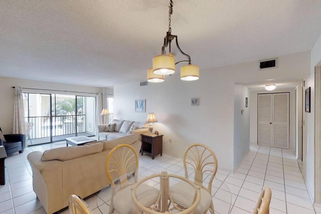 E63 - 2Bd/2B - Directly On Siesta Key Intracoastal Apartment Exterior photo